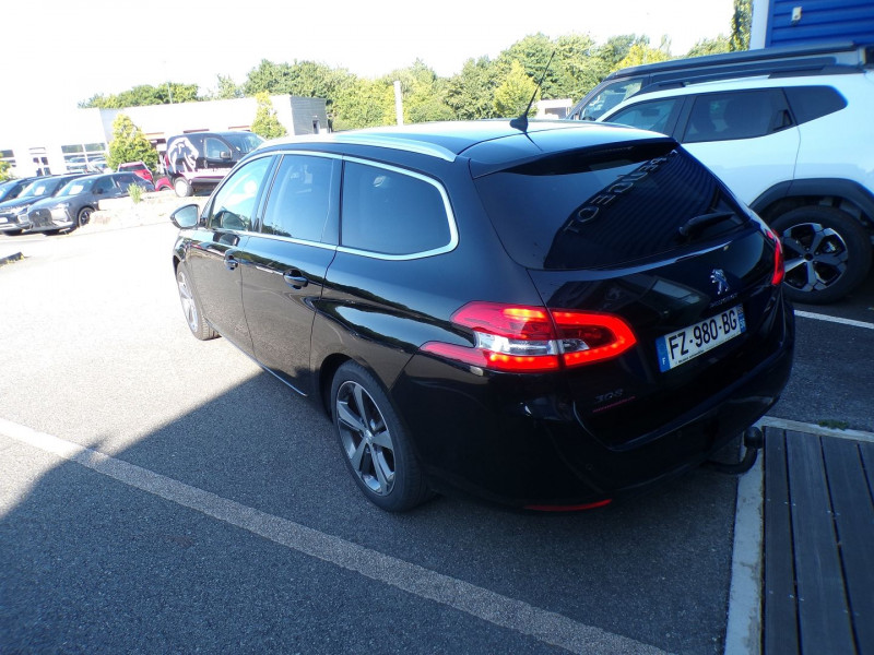 Photo 4 de l'offre de PEUGEOT 308 SW 1.5 BLUEHDI 130CH S&S ALLURE EAT8 à 15990€ chez Mézière Automobiles