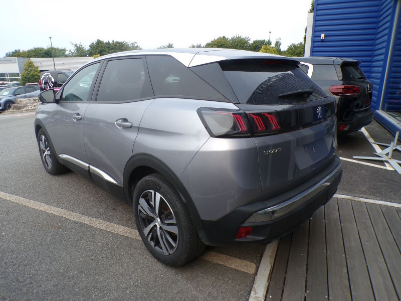 Photo 4 de l'offre de PEUGEOT 3008 1.5 BLUEHDI 130CH S&S ALLURE PACK EAT8 à 28990€ chez Mézière Automobiles