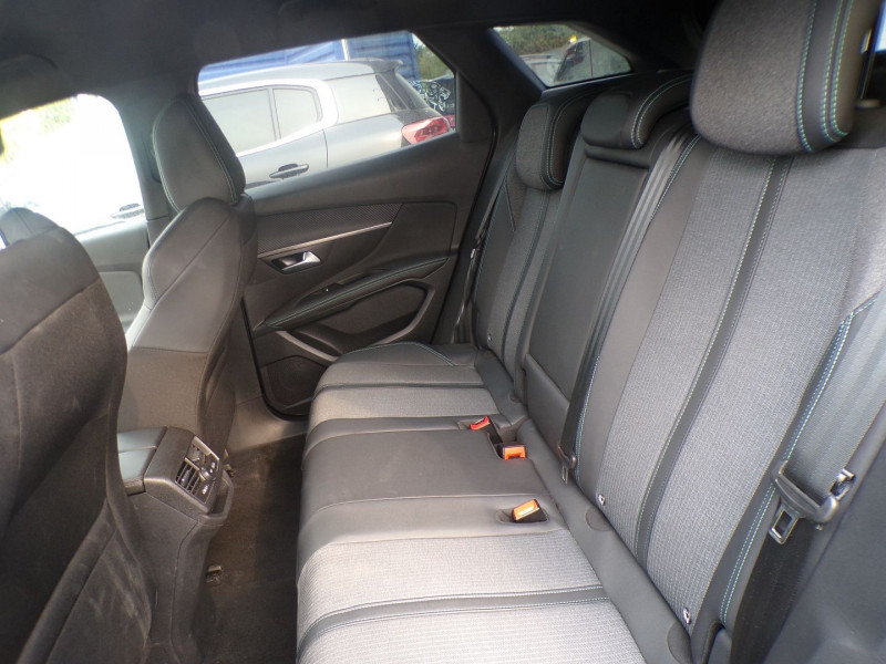 Photo 7 de l'offre de PEUGEOT 3008 1.5 BLUEHDI 130CH S&S ALLURE PACK EAT8 à 28990€ chez Mézière Automobiles