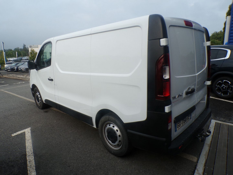 Photo 4 de l'offre de RENAULT TRAFIC III FG L1H1 3T 2.0 BLUE DCI 130CH GRAND CONFORT à 25000€ chez Mézière Automobiles