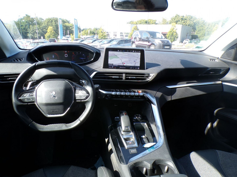 Photo 7 de l'offre de PEUGEOT 3008 1.5 BLUEHDI 130CH E6.C ALLURE S&S EAT8 à 17990€ chez Mézière Automobiles