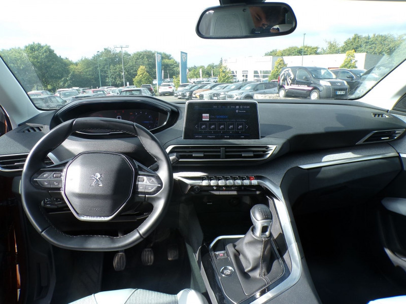 Photo 8 de l'offre de PEUGEOT 3008 1.2 PURETECH 130CH E6.C ALLURE S&S à 16990€ chez Mézière Automobiles