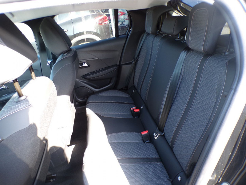 Photo 5 de l'offre de PEUGEOT 208 E-208 136CH ALLURE à 26990€ chez Mézière Automobiles