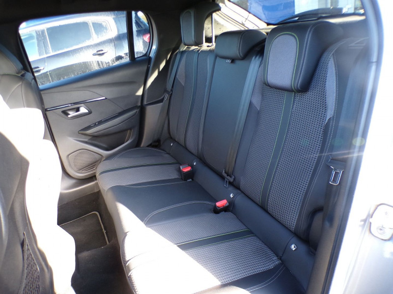 Photo 6 de l'offre de PEUGEOT 208 1.5 BLUEHDI 100CH S&S GT à 17990€ chez Mézière Automobiles