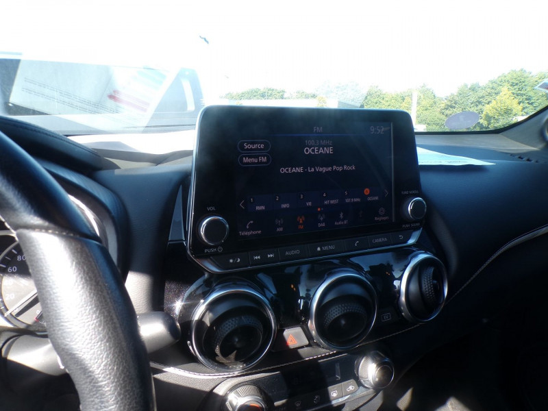 Photo 8 de l'offre de NISSAN JUKE 1.6 HYBRID 143CH PREMIERE EDITION 2022.5 à 17990€ chez Mézière Automobiles