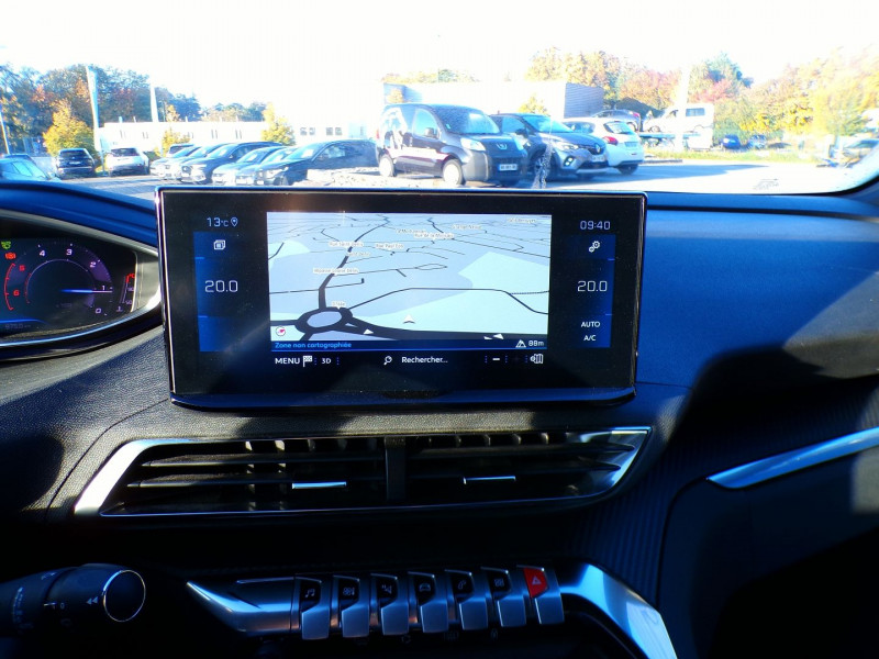Photo 8 de l'offre de PEUGEOT 5008 1.5 BLUEHDI 130CH S&S ALLURE PACK EAT8 à 29990€ chez Mézière Automobiles