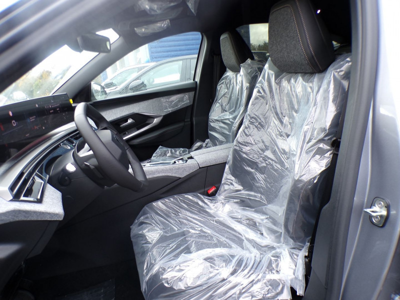 Photo 6 de l'offre de PEUGEOT 3008 1.2 HYBRID 145CH ALLURE E-DCS6 à 31990€ chez Mézière Automobiles