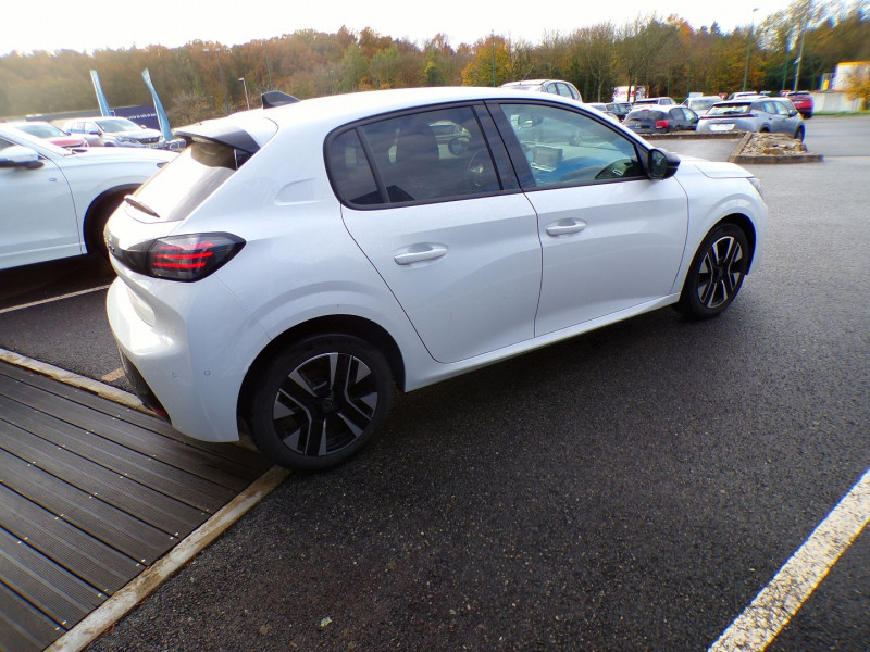 Photo 3 de l'offre de PEUGEOT 208 1.2 100CH S&S ALLURE à 17990€ chez Mézière Automobiles