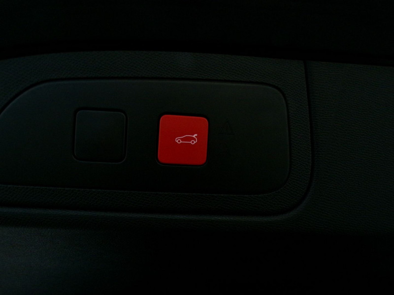 Photo 6 de l'offre de DS DS 7 CROSSBACK BLUEHDI 130CH RIVOLI AUTOMATIQUE à 27990€ chez Mézière Automobiles