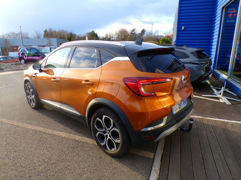 Photo 4 de l'offre de RENAULT CAPTUR II 1.6 E-TECH HYBRIDE RECHARGEABLE 160CH INTENS -21 à 22990€ chez Mézière Automobiles