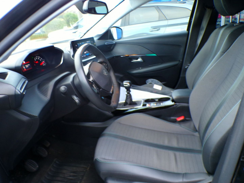 Photo 7 de l'offre de PEUGEOT 208 1.5 BLUEHDI 100CH S&S ALLURE PACK à 16990€ chez Mézière Automobiles