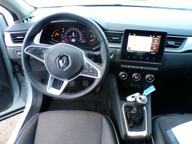 Photo 7 de l'offre de RENAULT CAPTUR II 1.3 TCE 140CH FAP INTENS -21 à 18490€ chez Mézière Automobiles