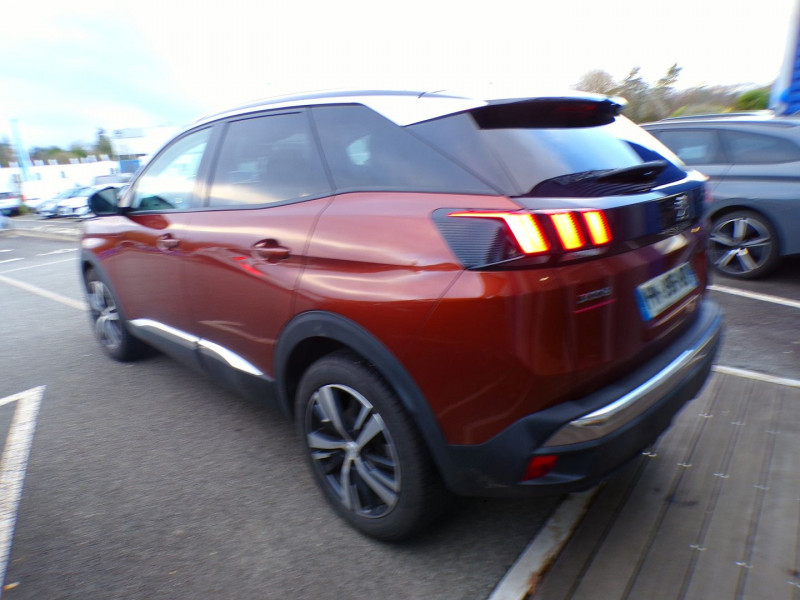 Photo 4 de l'offre de PEUGEOT 3008 1.5 BLUEHDI 130CH E6.C ALLURE S&S à 14990€ chez Mézière Automobiles