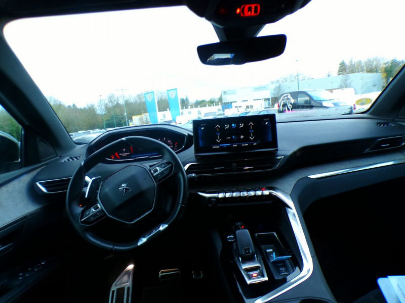 Photo 5 de l'offre de PEUGEOT 3008 1.5 BLUEHDI 130CH S&S GT EAT8 à 25990€ chez Mézière Automobiles