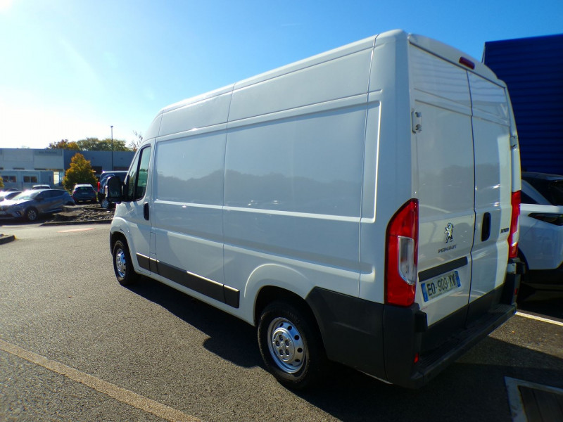 Photo 4 de l'offre de PEUGEOT BOXER FG 330 L2H2 2.0 BLUEHDI 130 S&S PREMIUM PACK à 13990€ chez Mézière Automobiles