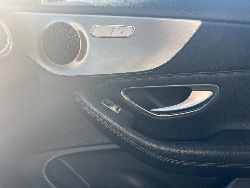 Photo 18 de l'offre de MERCEDES-BENZ CLASSE C COUPE (C205) 250 211CH FASCINATION 7G-TRONIC PLUS à 22990€ chez Sevestre Automobiles Nantes