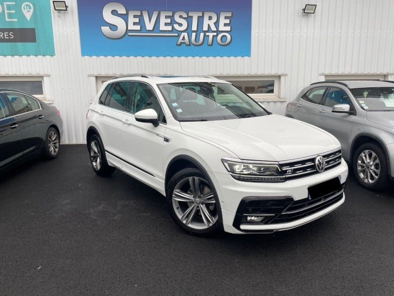Photo 2 de l'offre de VOLKSWAGEN TIGUAN 1.5 TSI EVO 150CH BLACK R-LINE DSG7 EURO6DT à 28490€ chez Sevestre Automobiles Nantes