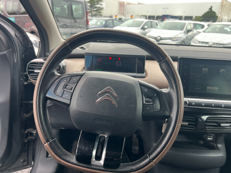 Photo 9 de l'offre de CITROEN C4 CACTUS PURETECH 82 SHINE à 8490€ chez Sevestre Automobiles Nantes