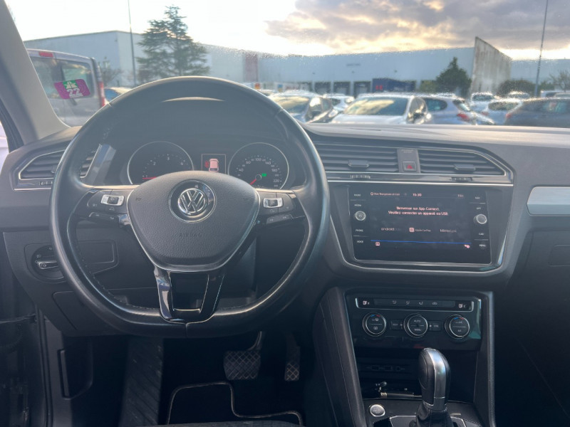 Photo 10 de l'offre de VOLKSWAGEN TIGUAN 2.0 TDI 150CH CONFORTLINE BUSINESS DSG7 à 16990€ chez Sevestre Automobiles Nantes