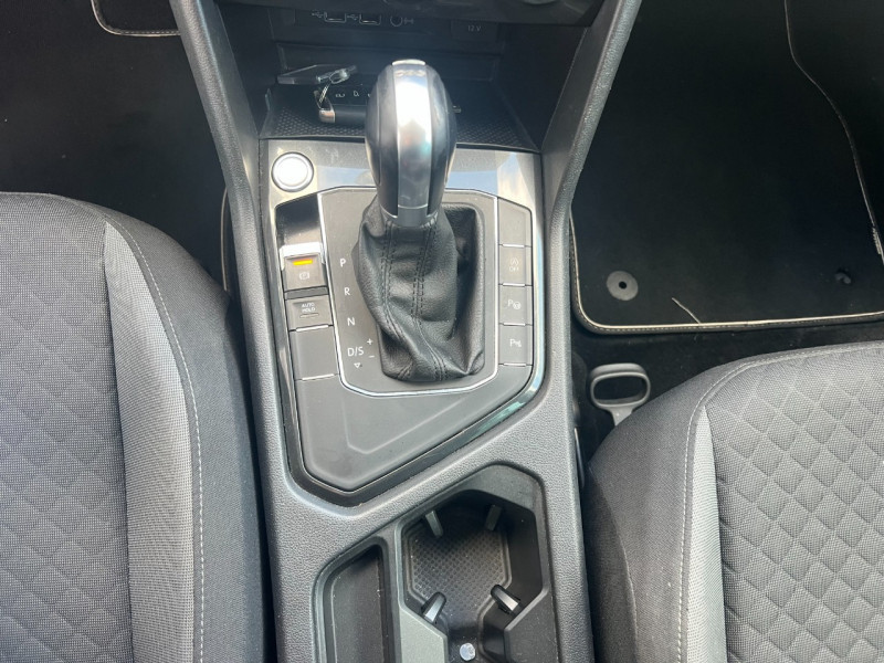 Photo 17 de l'offre de VOLKSWAGEN TIGUAN 2.0 TDI 150CH CONFORTLINE BUSINESS DSG7 à 16990€ chez Sevestre Automobiles Nantes