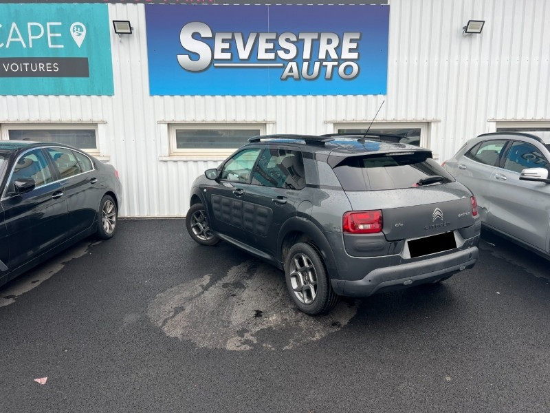 Photo 4 de l'offre de CITROEN C4 CACTUS PURETECH 82 SHINE à 8490€ chez Sevestre Automobiles Nantes