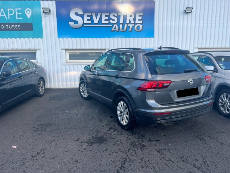 Photo 4 de l'offre de VOLKSWAGEN TIGUAN 2.0 TDI 150CH CONFORTLINE BUSINESS DSG7 à 16990€ chez Sevestre Automobiles Nantes