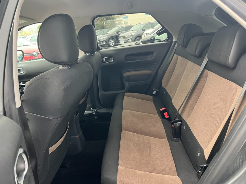 Photo 6 de l'offre de CITROEN C4 CACTUS PURETECH 82 SHINE à 8490€ chez Sevestre Automobiles Nantes