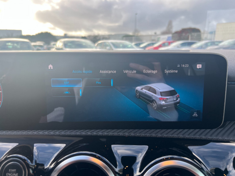 Photo 14 de l'offre de MERCEDES-BENZ CLASSE A BERLINE 180 D 116CH STYLE LINE 7G-DCT à 23990€ chez Sevestre Automobiles Nantes