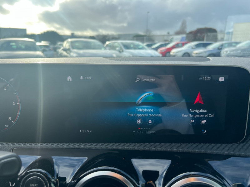 Photo 10 de l'offre de MERCEDES-BENZ CLASSE A BERLINE 180 D 116CH STYLE LINE 7G-DCT à 23990€ chez Sevestre Automobiles Nantes