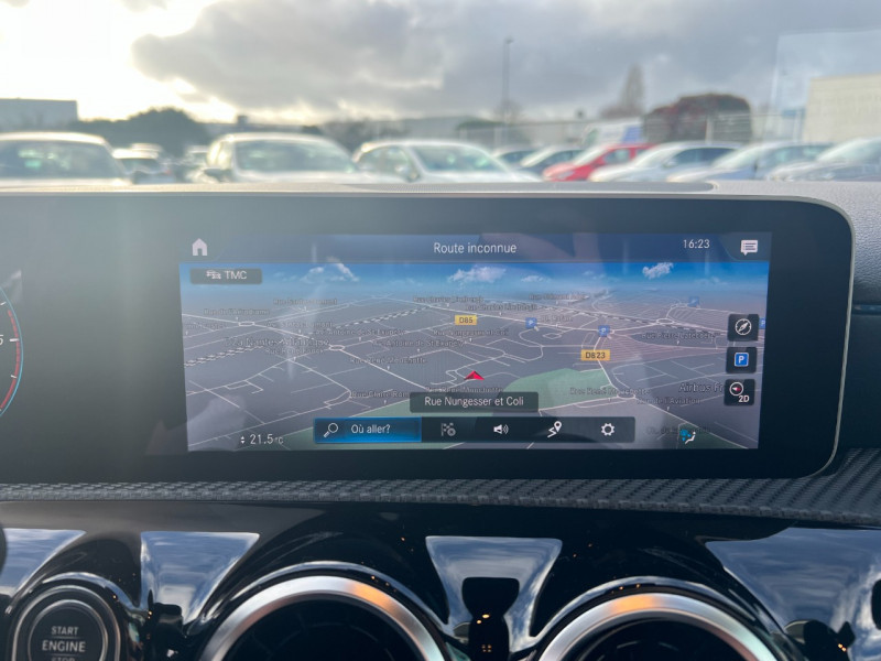 Photo 12 de l'offre de MERCEDES-BENZ CLASSE A BERLINE 180 D 116CH STYLE LINE 7G-DCT à 23990€ chez Sevestre Automobiles Nantes