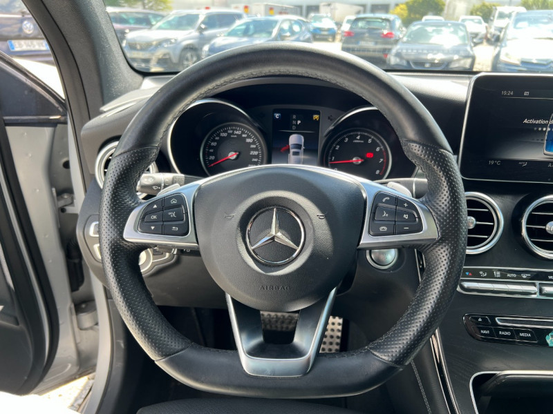 Photo 9 de l'offre de MERCEDES-BENZ GLC COUPE 300 245CH SPORTLINE 4MATIC 9G-TRONIC AMG FASCINATION à 42990€ chez Sevestre Automobiles Nantes