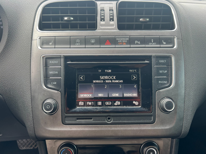 Photo 10 de l'offre de VOLKSWAGEN POLO 1.2 TSI 110CH BLUEMOTION TECHNOLOGY R LINE 5P à 13490€ chez Sevestre Automobiles Nantes