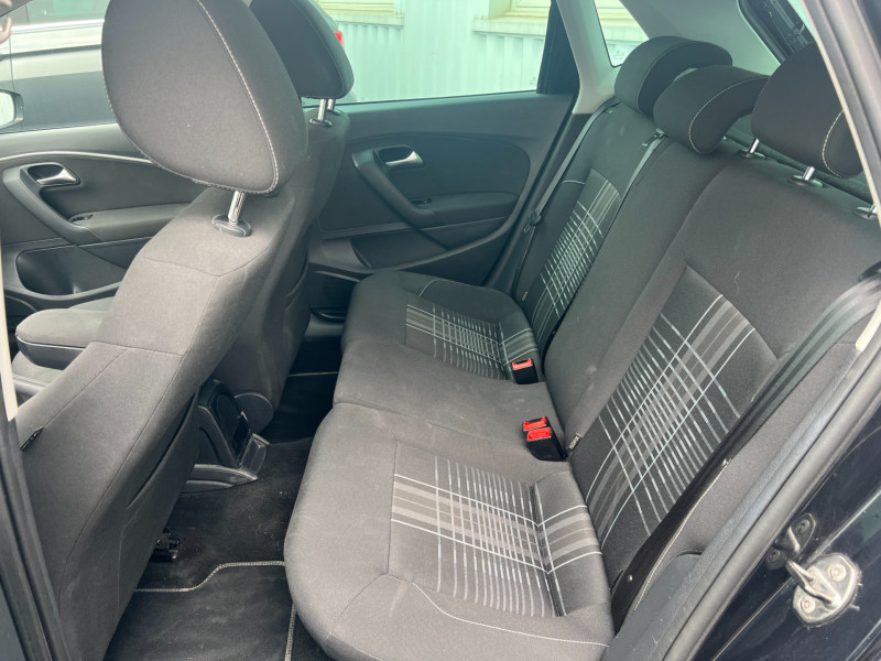 Photo 6 de l'offre de VOLKSWAGEN POLO 1.2 TSI 110CH BLUEMOTION TECHNOLOGY R LINE 5P à 13490€ chez Sevestre Automobiles Nantes