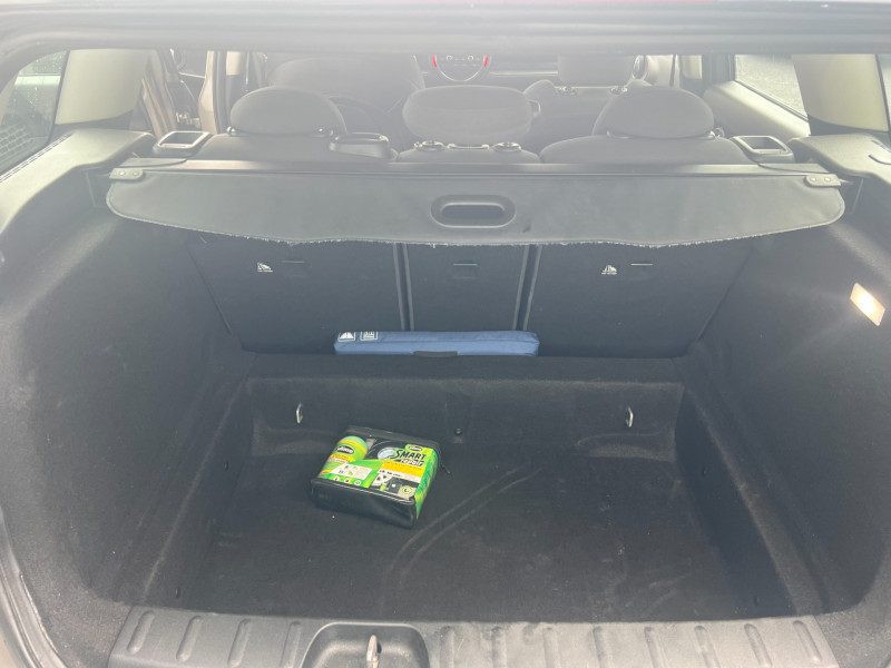 Photo 8 de l'offre de MINI CLUBMAN COOPER D 150CH à 12990€ chez Sevestre Automobiles Nantes