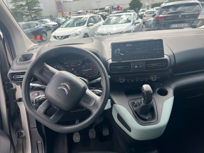 Photo 9 de l'offre de CITROEN BERLINGO XL BLUEHDI 100CH LIVE à 18990€ chez Sevestre Automobiles Nantes