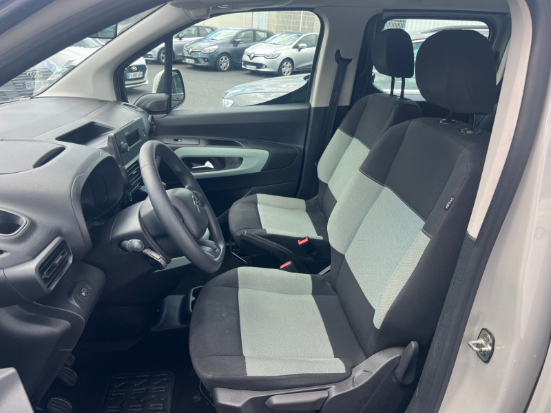 Photo 5 de l'offre de CITROEN BERLINGO XL BLUEHDI 100CH LIVE à 18990€ chez Sevestre Automobiles Nantes