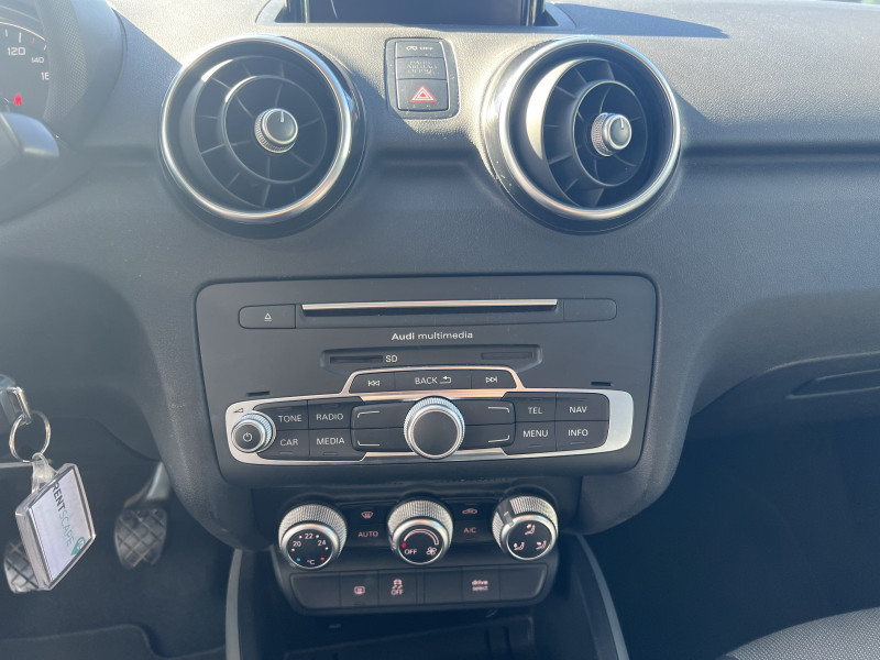 Photo 13 de l'offre de AUDI A1 1.4 TFSI 150CH COD AMBITION à 12990€ chez Sevestre Automobiles Nantes