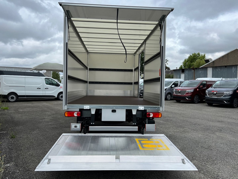 Photo 4 de l'offre de NISSAN INTERSTAR CCB CAISSE 17.4M3 HAYON L3 RS TRACTION 165CH ACENTA à 52740€ chez Bretagne Utilitaires