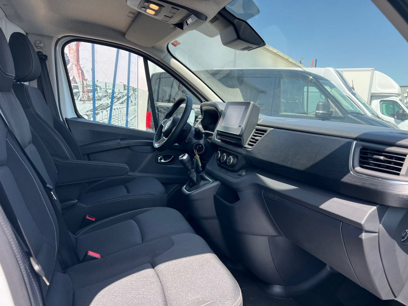 Photo 6 de l'offre de NISSAN PRIMASTAR FG L1H1 2.0 DCI 130CH N-CONNECTA + KIT BOIS + GALERIE à 30900€ chez Bretagne Utilitaires