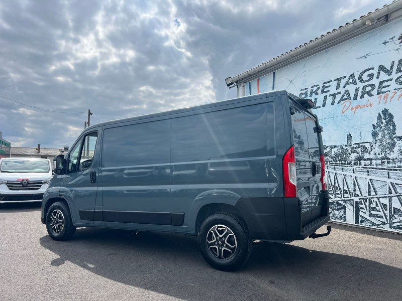 Photo 4 de l'offre de FIAT DUCATO FG MH1 - L2H1 3.5 MAXI 140CH S&S PACK PREMIUM CONNECT BVA8 à 43140€ chez Bretagne Utilitaires