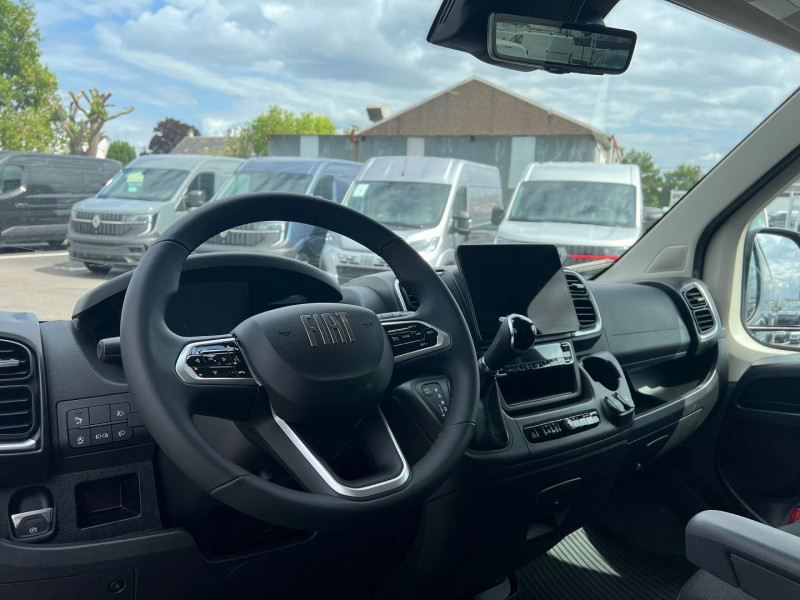 Photo 6 de l'offre de FIAT DUCATO FG MH1 - L2H1 3.5 MAXI 140CH S&S PACK PREMIUM CONNECT BVA8 à 43140€ chez Bretagne Utilitaires
