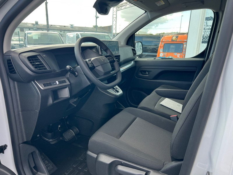Photo 4 de l'offre de CITROEN JUMPY M 2.0 BLUEHDI 180CH EAT8 PACK PREMIUM CONNECT + OPTIONS à 34500€ chez Bretagne Utilitaires