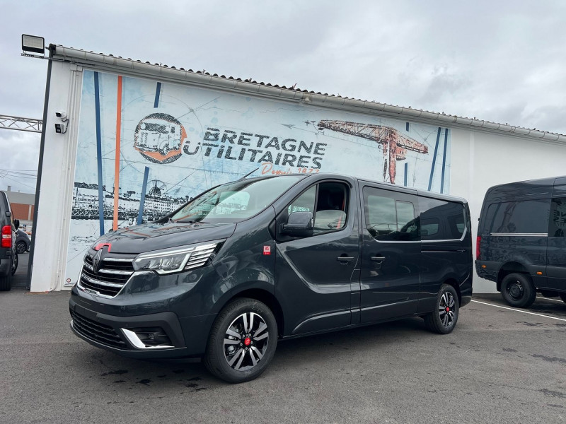 Photo 3 de l'offre de RENAULT TRAFIC COMETE 5 PLACES BVA9 170 CV L2H1 EXCLUSIVE + OPTIONS à 46740€ chez Bretagne Utilitaires