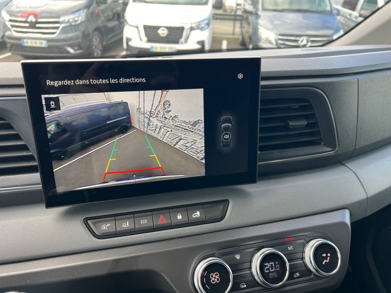 Photo 6 de l'offre de NISSAN INTERSTAR FG L3H2 3T5 2.0 DCI 150CH TEKNA + OPTIONS à 40500€ chez Bretagne Utilitaires