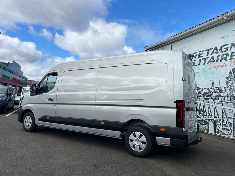 Photo 4 de l'offre de NISSAN INTERSTAR FG L3H2 3T5 2.0 DCI 150CH TEKNA + OPTIONS à 40500€ chez Bretagne Utilitaires