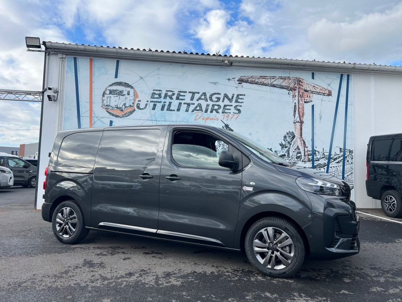 Photo 7 de l'offre de PEUGEOT EXPERT FG M 2.0 BLUEHDI 180CH S&S EAT8 + NBRES OPTIONS à 39540€ chez Bretagne Utilitaires
