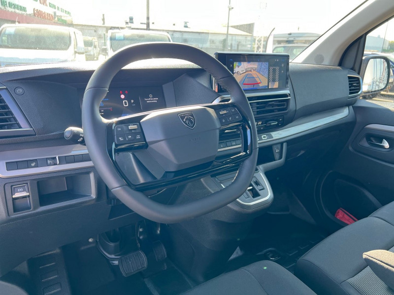 Photo 5 de l'offre de PEUGEOT EXPERT FG M 2.0 BLUEHDI 180CH S&S EAT8 + NBRES OPTIONS à 39540€ chez Bretagne Utilitaires