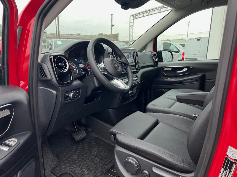 Photo 7 de l'offre de MERCEDES-BENZ VITO FG 4X4 119 CDI LONG SELECT 9G-TRONIC + OPTIONS à 65940€ chez Bretagne Utilitaires