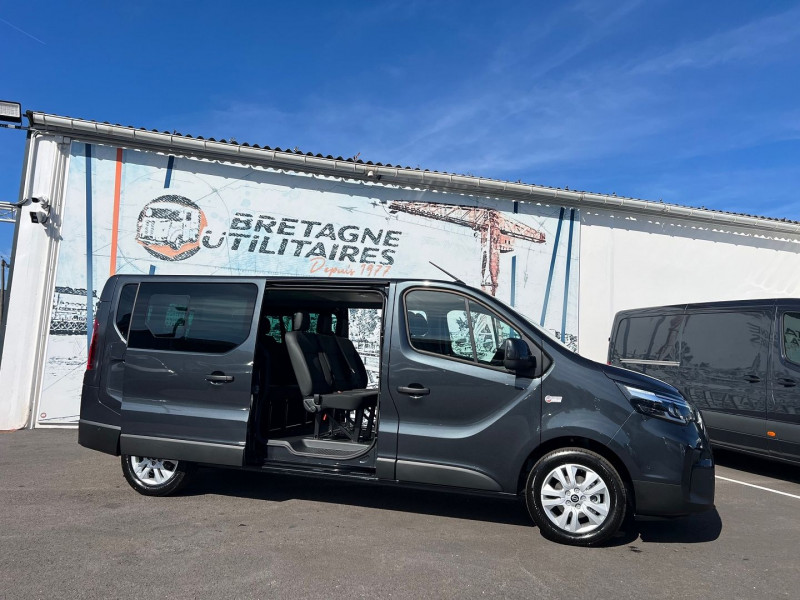 Photo 2 de l'offre de NISSAN PRIMASTAR COMBI MINIBUS 9PL L2H1 3T0 2.0 DCI 170CH BVA9 TEKNA + OPTIONS à 43140€ chez Bretagne Utilitaires