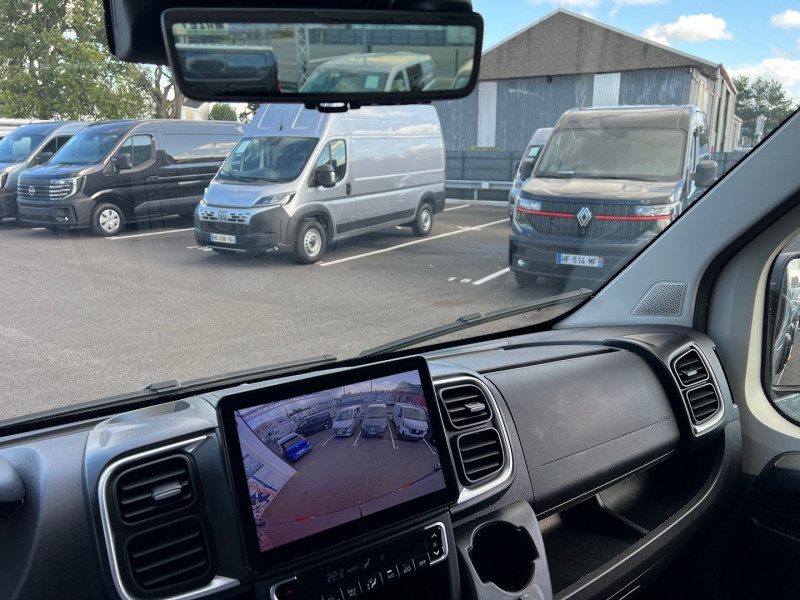 Photo 8 de l'offre de FIAT DUCATO FG L4H2 - XLH2 3.5 MAXI 180CH S&S PACK PREMIUM CONNECT BVA8 à 45540€ chez Bretagne Utilitaires